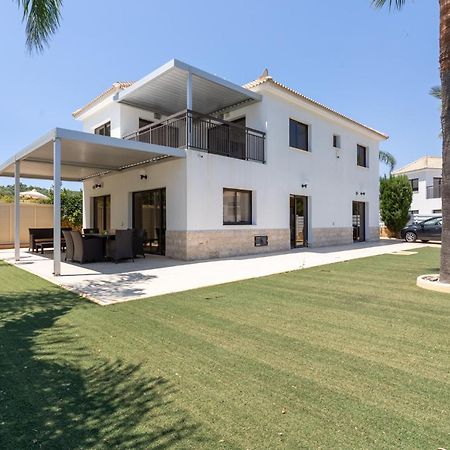 Lime 3-Bedroom Villa In Protaras Ngoại thất bức ảnh