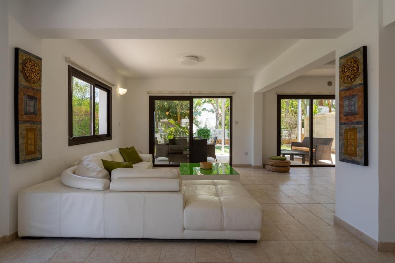 Lime 3-Bedroom Villa In Protaras Ngoại thất bức ảnh